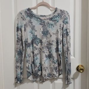 Floral Blue and Gray Maurice's top | Size Small